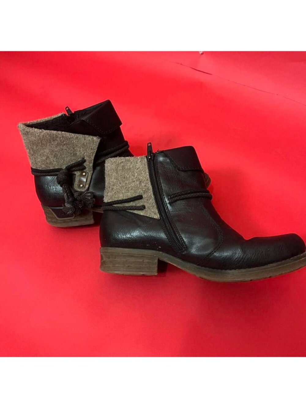 Rieker / Black and brown ankle boots 🤎🖤
